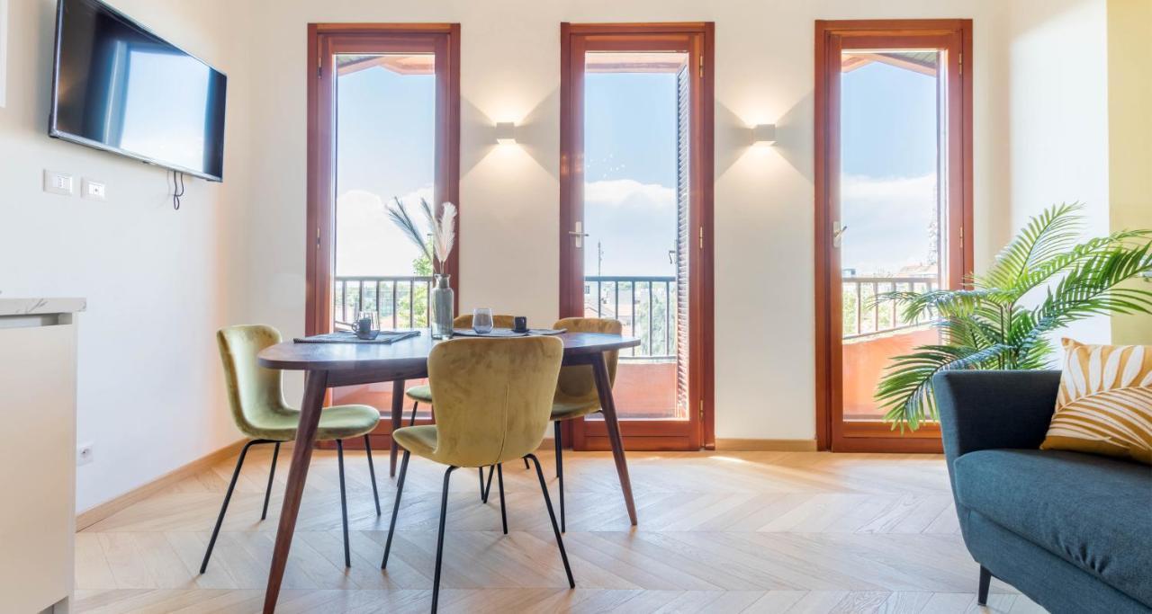 Joivy Superb Apt Close To Fiera Milano And City Life Exterior photo